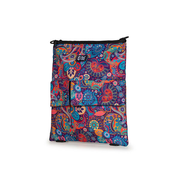 1st image description